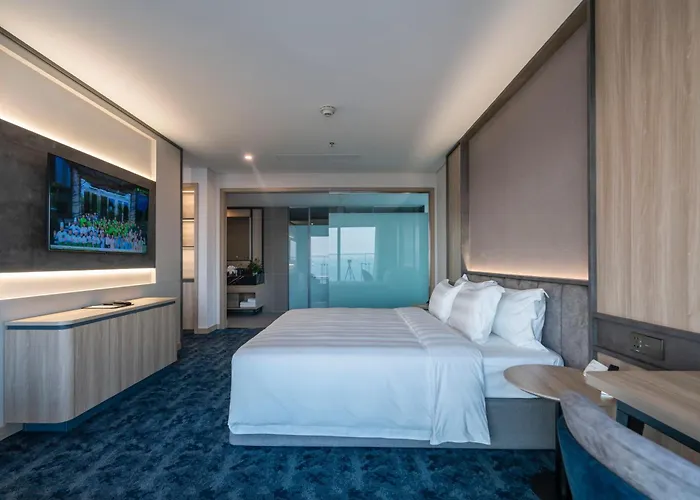 Wyndham Garden Legend 5*