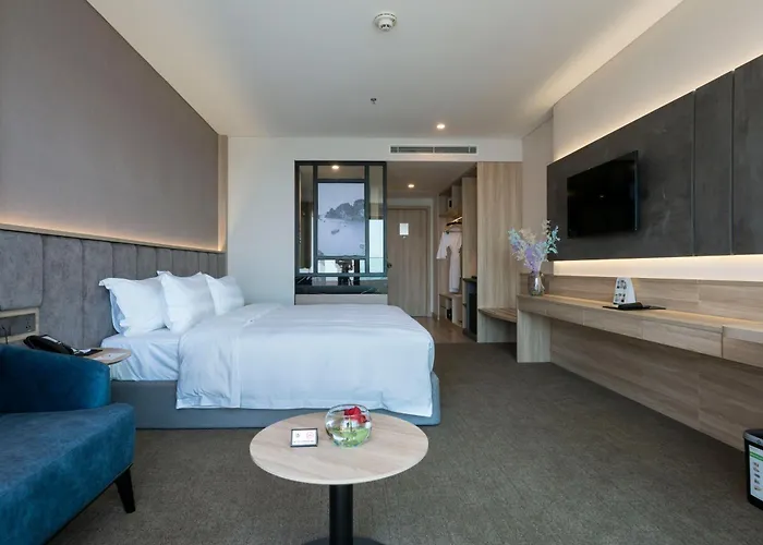 Wyndham Garden Legend Hạ Long