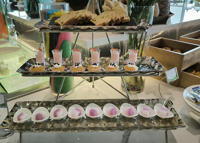 Wyndham Garden Legend 5* Hạ Long
