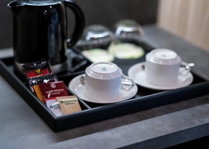 Wyndham Garden Legend Khách sạn 5*