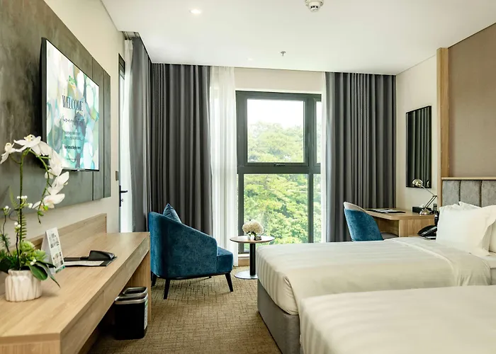 Wyndham Garden Legend Khách sạn